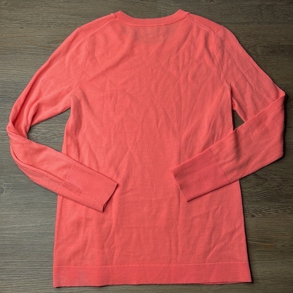 Banana Republic Women’s Extra Fine Merino Bright Neon Coral Crewneck Sweater, XS - Picture 5 of 9